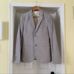 Topman seersucker sport jacket.